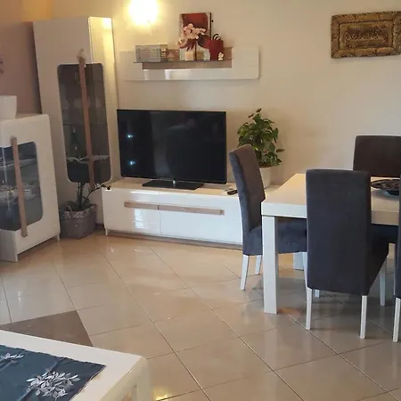 Daire - Perna 4541g Kuciste